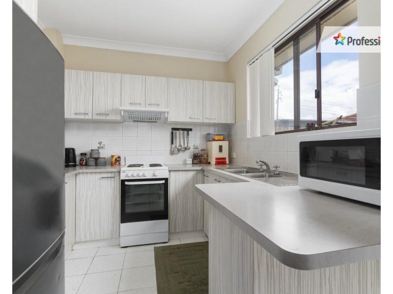 1,2,3 @25 Reilly Street, Liverpool NSW 2170