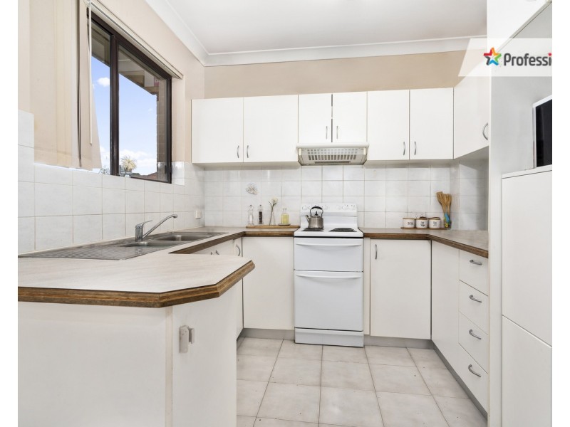 1,2,3 @25 Reilly Street, Liverpool NSW 2170