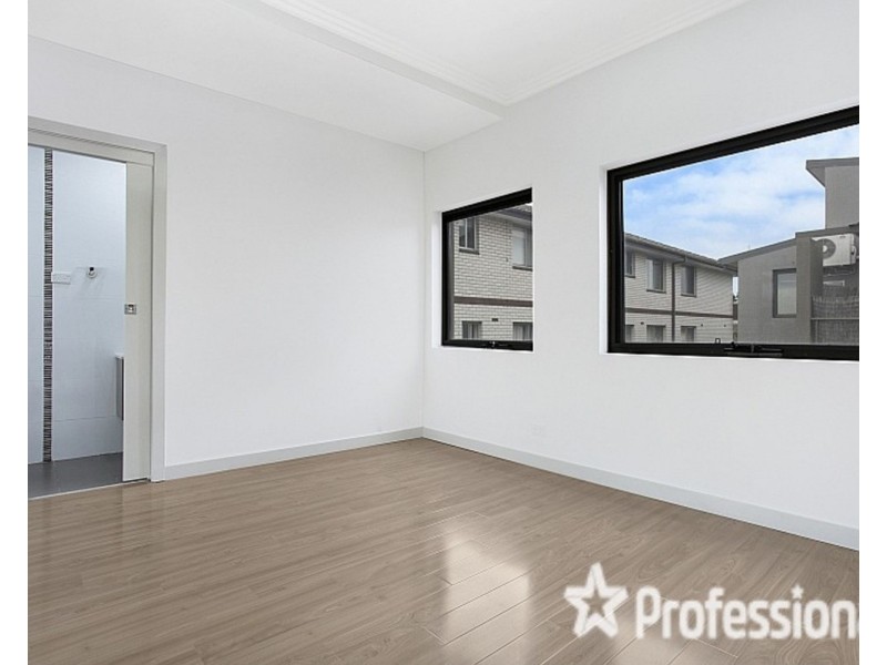 8/72 Hamilton Road, Fairfield NSW 2165