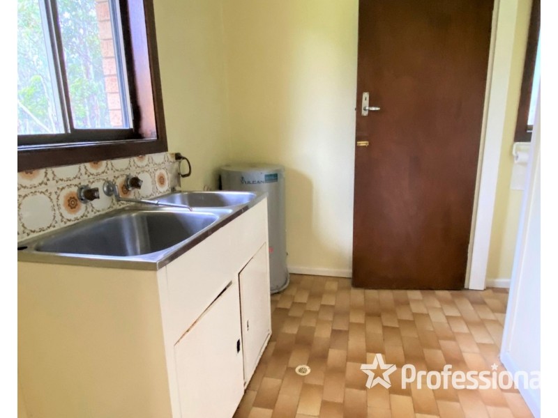 25 Fourth Avenue, Austral NSW 2179