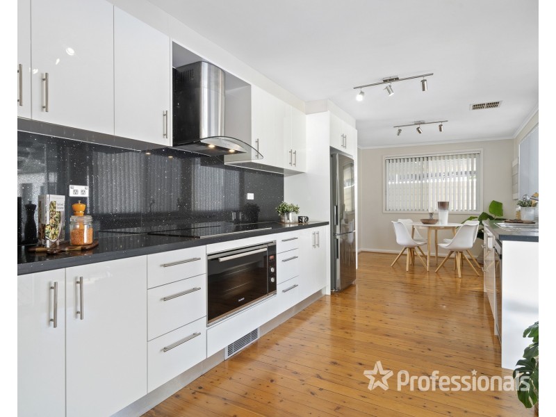 4 Sullivan Avenue, Lurnea NSW 2170
