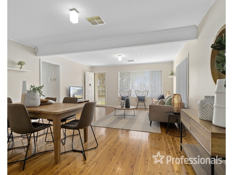 4 Sullivan Avenue, Lurnea NSW 2170