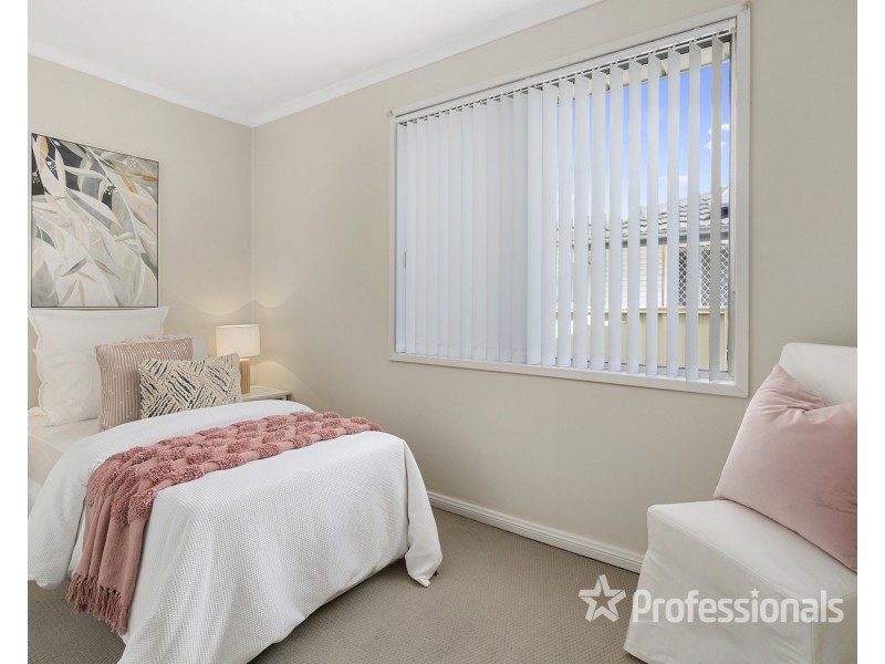 4 Sullivan Avenue, Lurnea NSW 2170