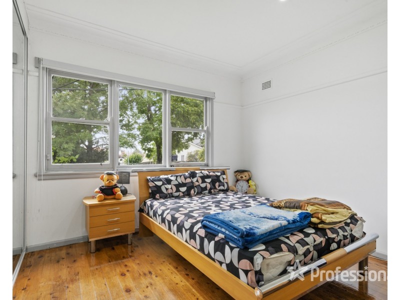 167 Sackville Street, Fairfield NSW 2165