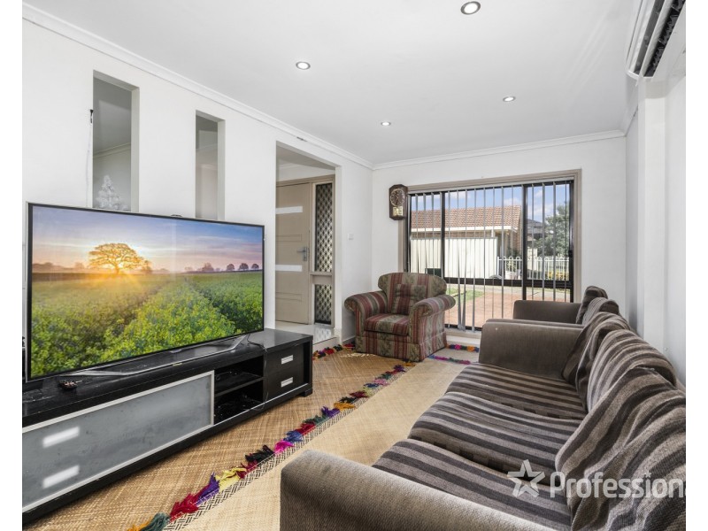 24 Gregorace Place, Bonnyrigg NSW 2177