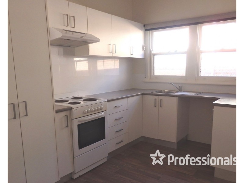 3 Blackwood Avenue, Casula NSW 2170