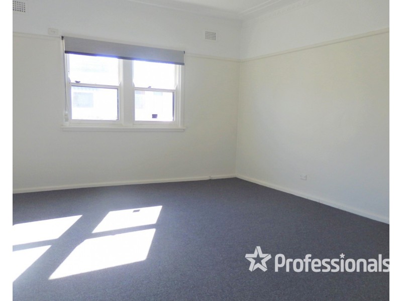 3 Blackwood Avenue, Casula NSW 2170