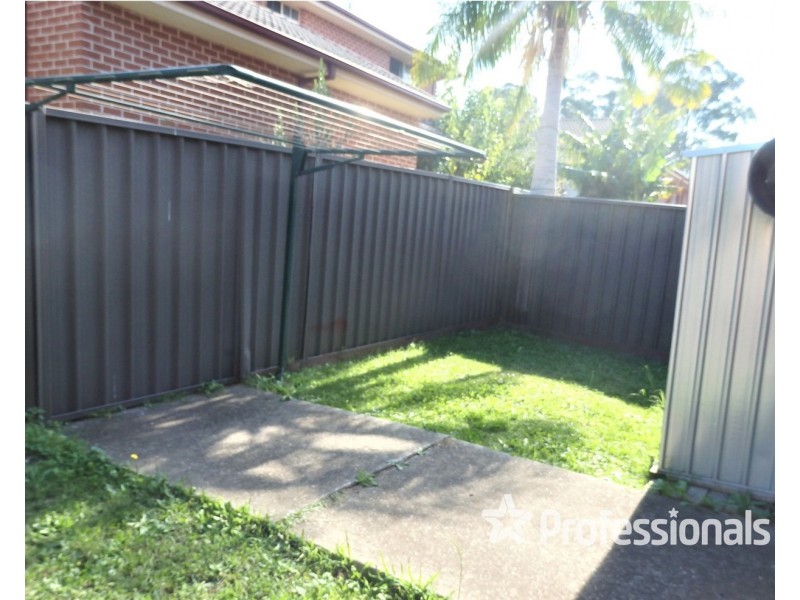 3/110 Hoxton Park Road, Lurnea NSW 2170