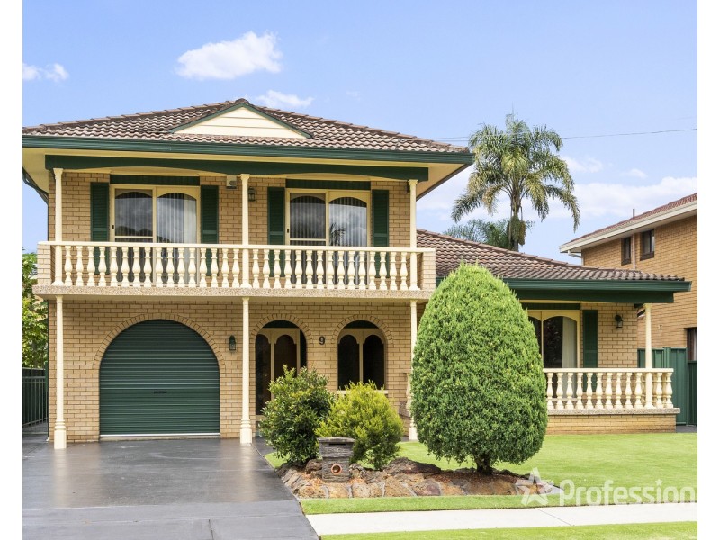 9 Jacaranda Crescent, Casula NSW 2170