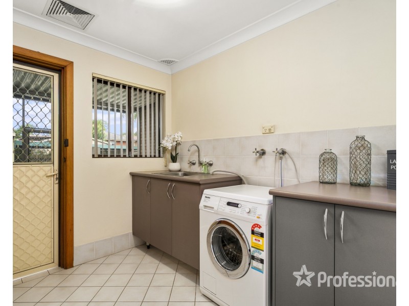 9 Jacaranda Crescent, Casula NSW 2170