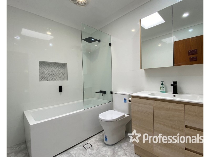 6 Augusta Street, Casula NSW 2170