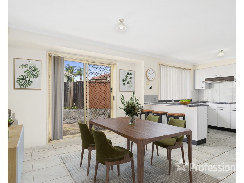 24b Dunrossil Avenue, Casula NSW 2170