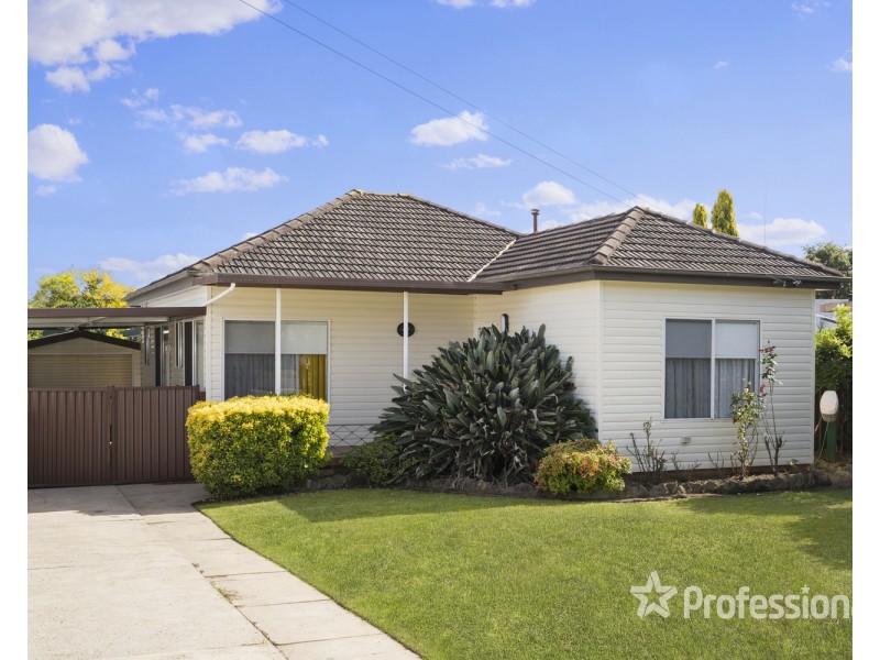 21 Graham Avenue, Casula NSW 2170