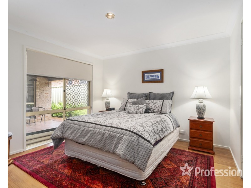 68 Flinders Crescent, Hinchinbrook NSW 2168