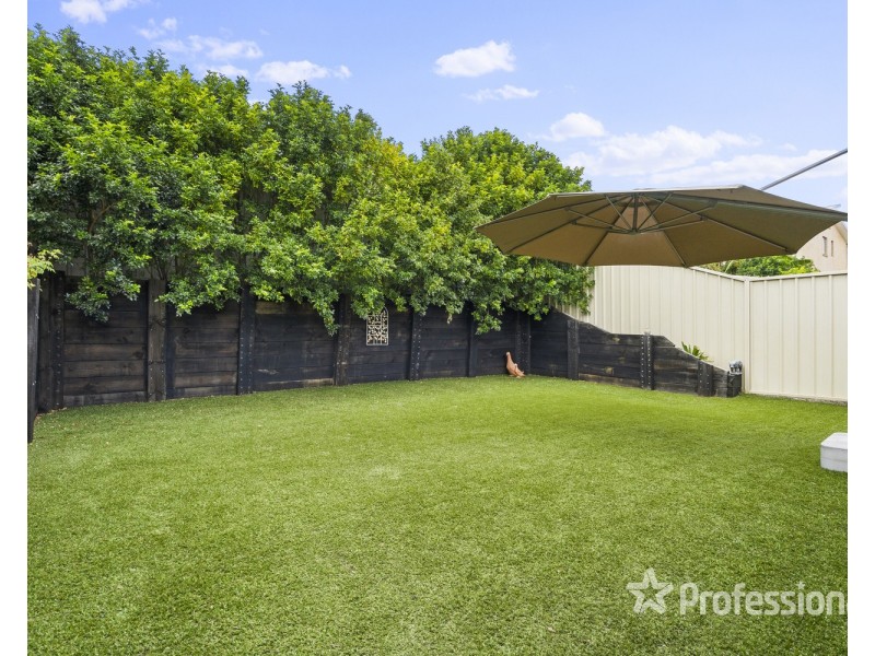 68 Flinders Crescent, Hinchinbrook NSW 2168