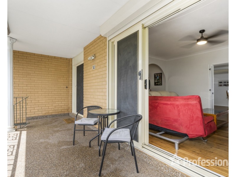 32 Phoenix Crescent, Casula NSW 2170