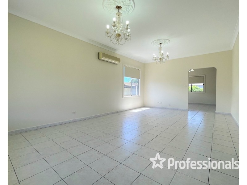 24 Ashcroft Avenue, Casula NSW 2170