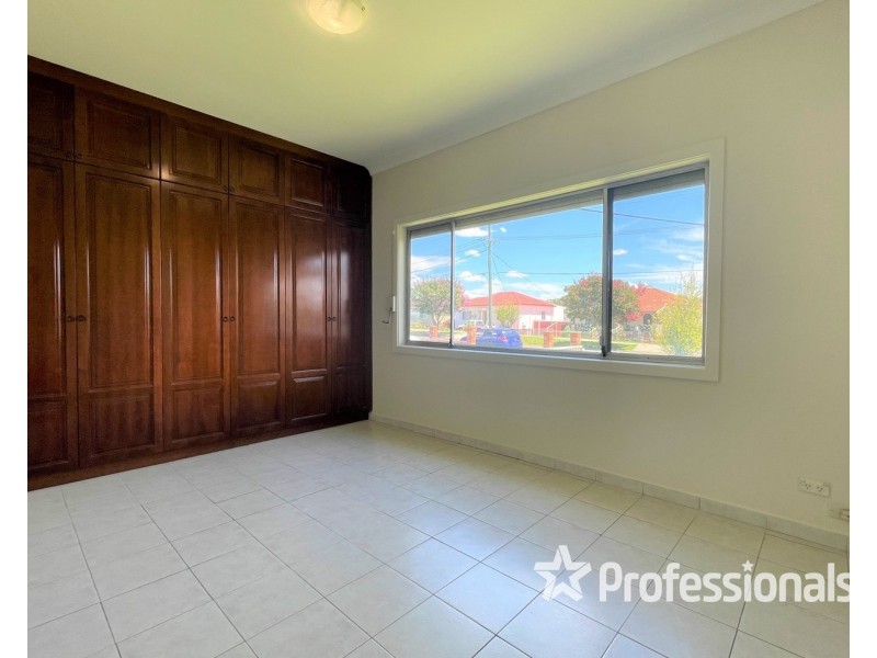 24 Ashcroft Avenue, Casula NSW 2170