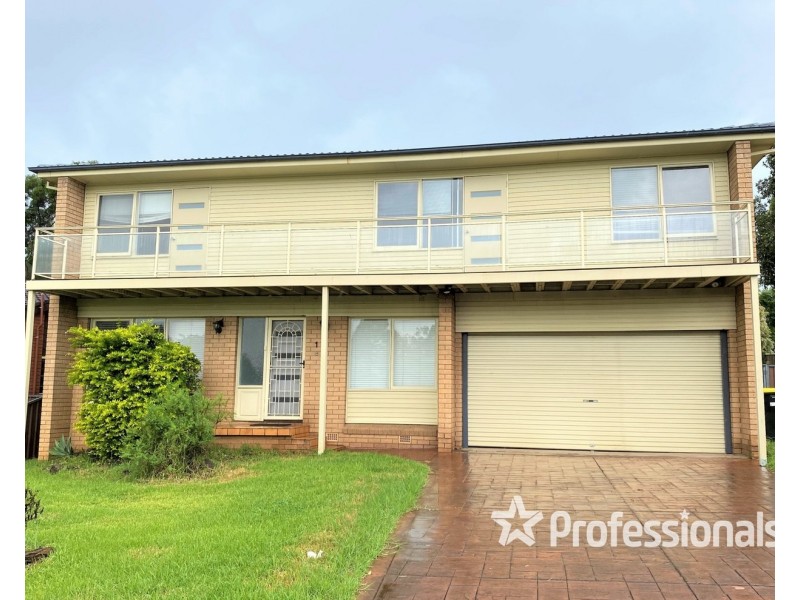 1 St Andrews Boulevard, Casula NSW 2170
