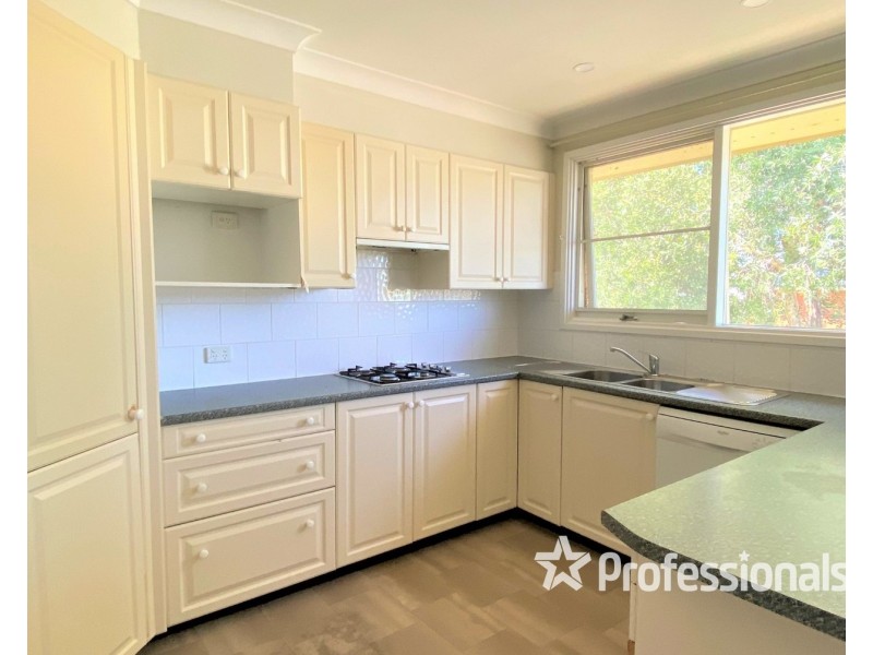 1 St Andrews Boulevard, Casula NSW 2170