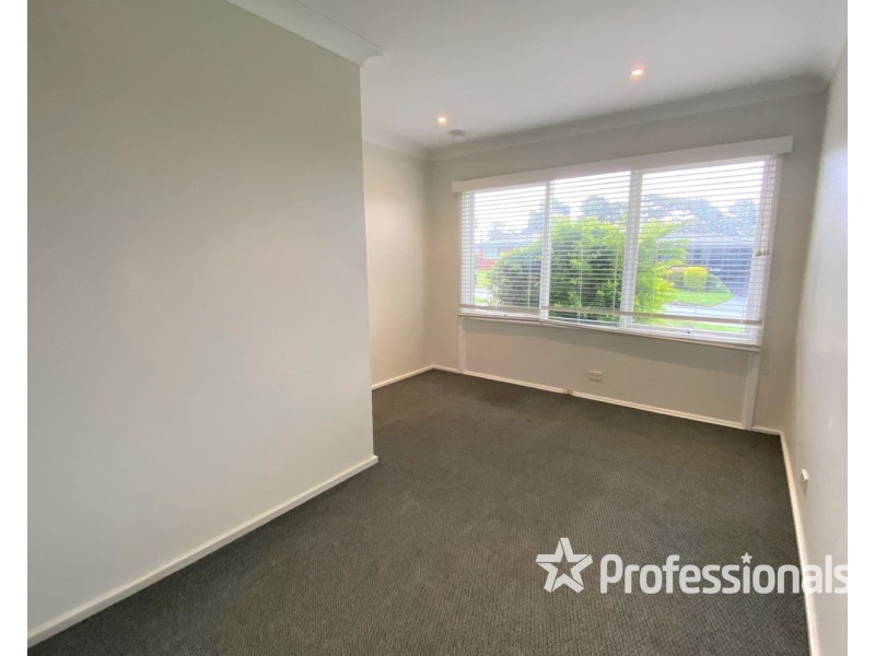 1 St Andrews Boulevard, Casula NSW 2170