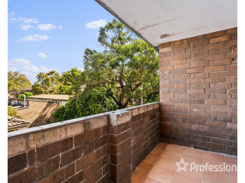 21/13-15 Forbes Street, Warwick Farm NSW 2170