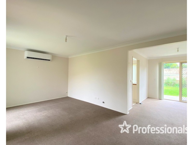 9 Magnolia Close, Casula NSW 2170