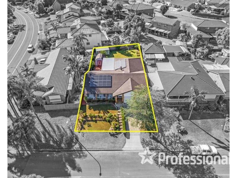 4 Arwon Avenue, Casula NSW 2170