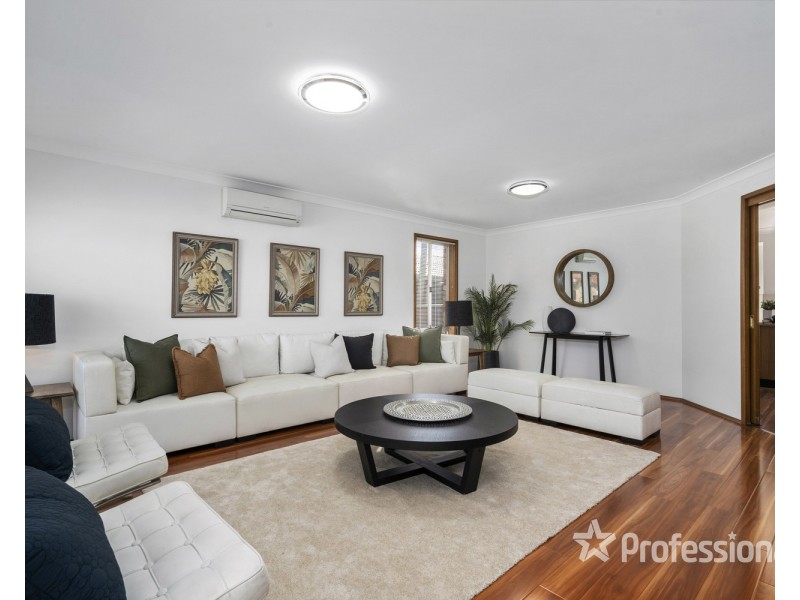 4 Arwon Avenue, Casula NSW 2170