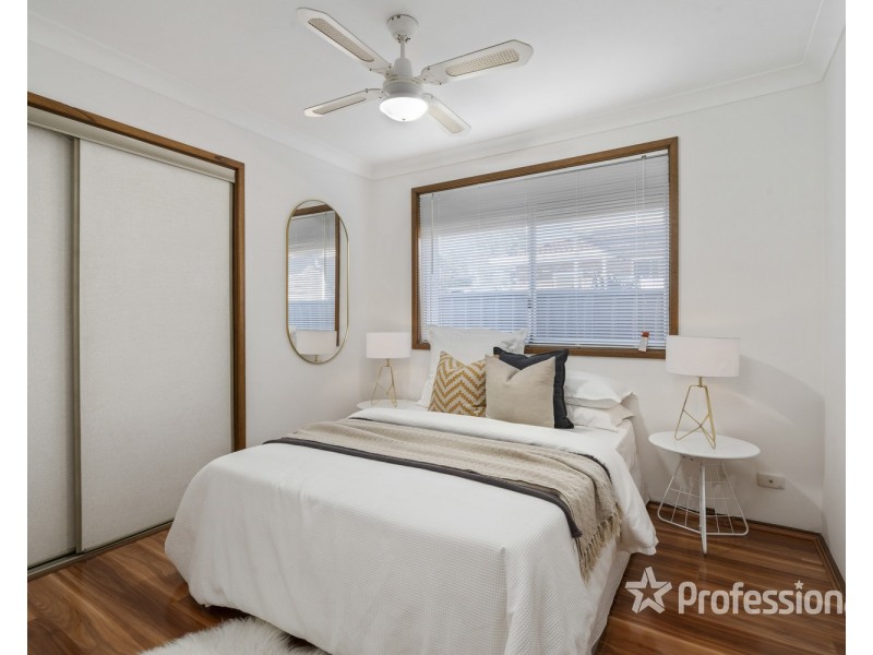 4 Arwon Avenue, Casula NSW 2170