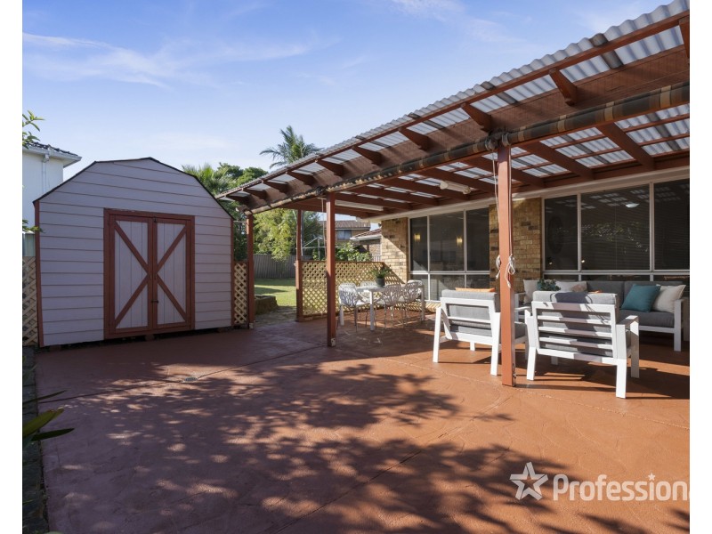 4 Arwon Avenue, Casula NSW 2170