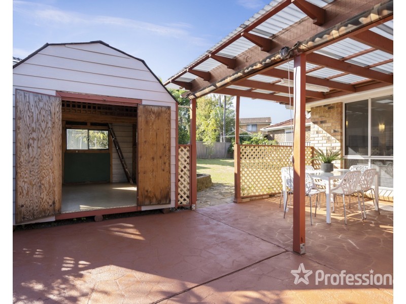 4 Arwon Avenue, Casula NSW 2170