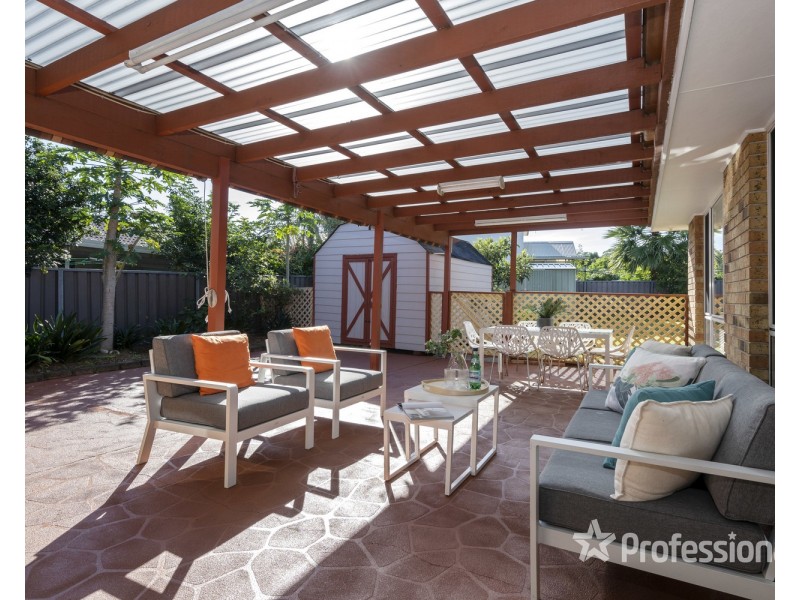 4 Arwon Avenue, Casula NSW 2170