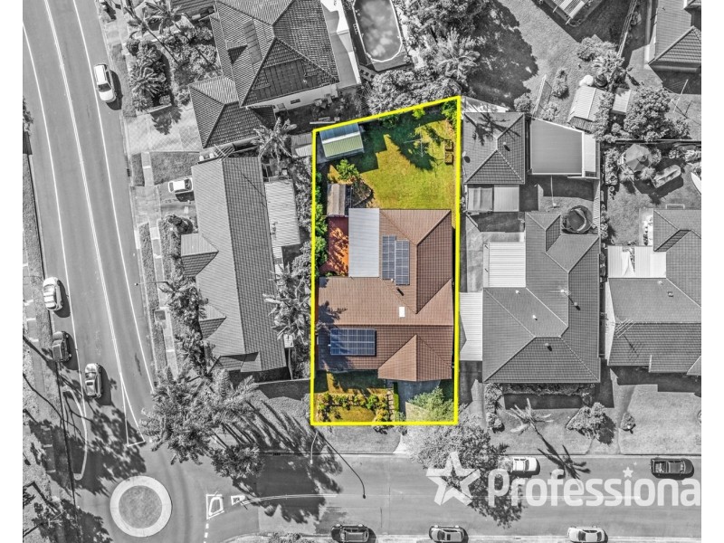 4 Arwon Avenue, Casula NSW 2170