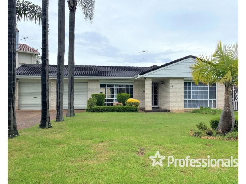 13 Carbine Close, Casula NSW 2170