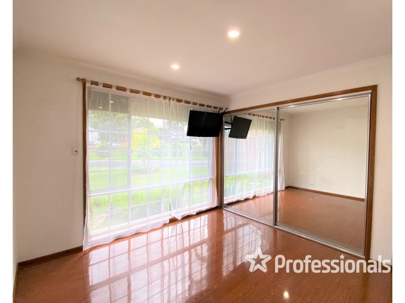 13 Carbine Close, Casula NSW 2170