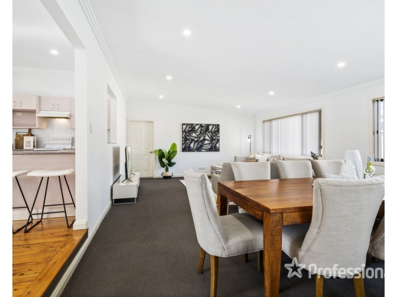 60 Fitzpatrick Crescent, Casula NSW 2170