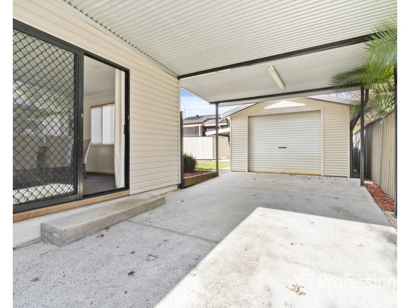 60 Fitzpatrick Crescent, Casula NSW 2170