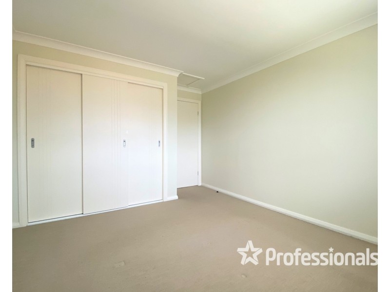 6B Simpson Avenue, Casula NSW 2170