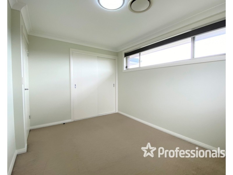 6B Simpson Avenue, Casula NSW 2170