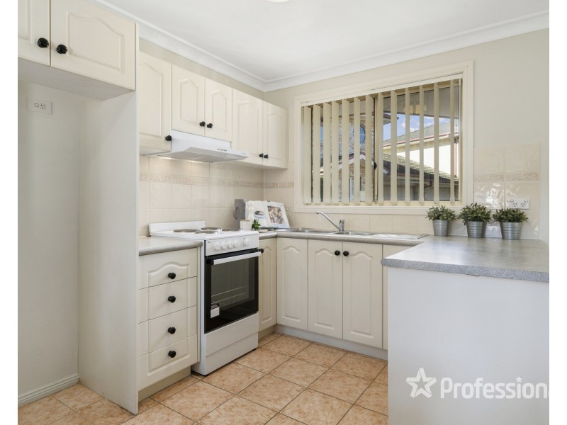 4/9-11 Doomben Close, Casula NSW 2170