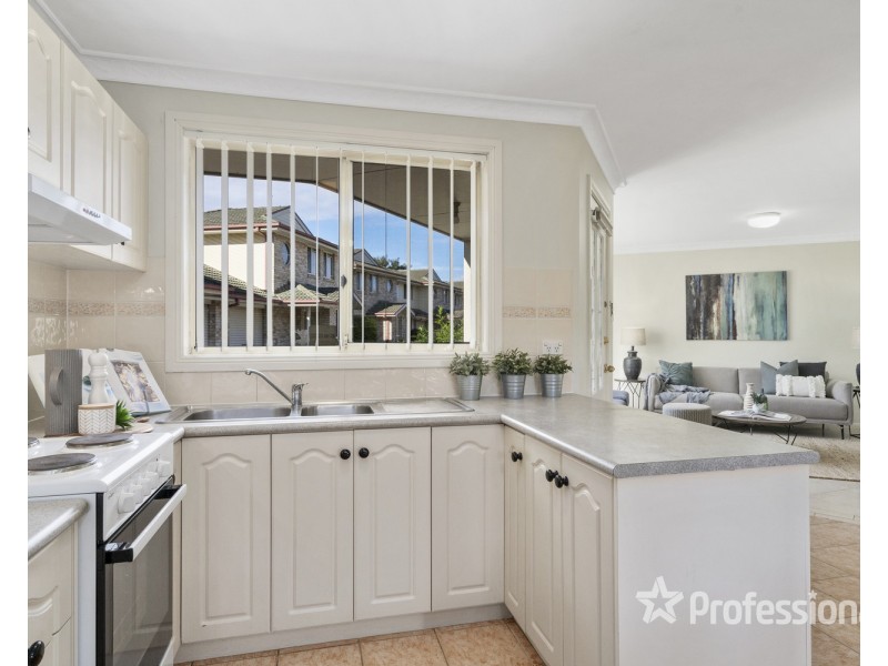 4/9-11 Doomben Close, Casula NSW 2170