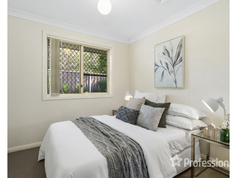 4/9-11 Doomben Close, Casula NSW 2170