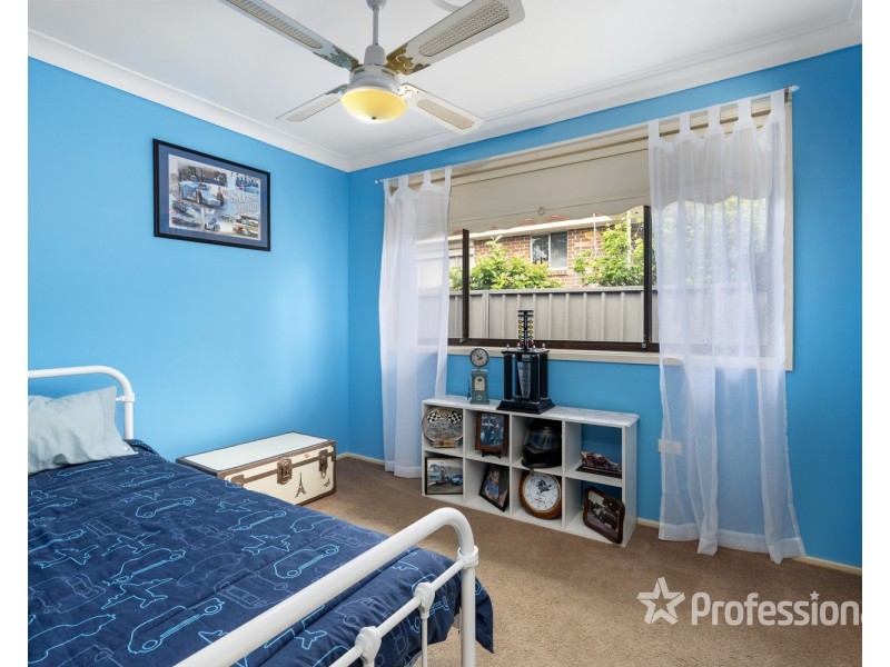 2 Boobook Place, Ingleburn NSW 2565