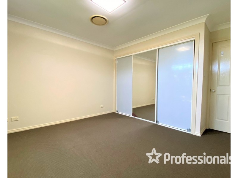 1 Yarra Place, Prestons NSW 2170