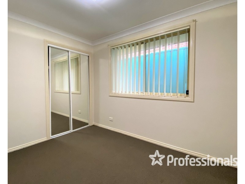 1 Yarra Place, Prestons NSW 2170