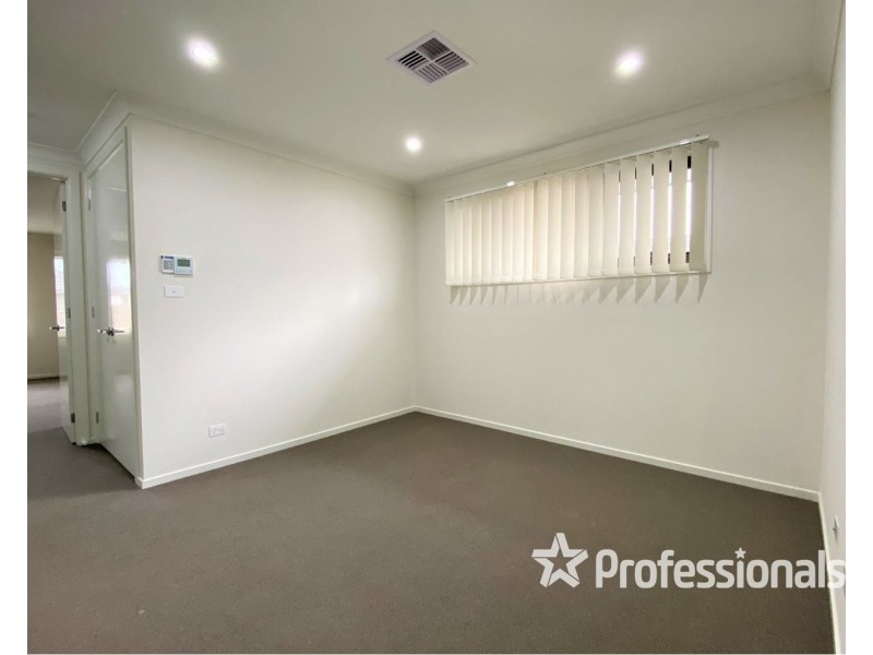 12 Wonson Road, Edmondson Park NSW 2174