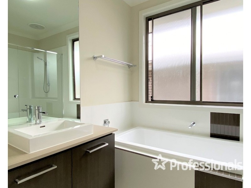 12 Wonson Road, Edmondson Park NSW 2174