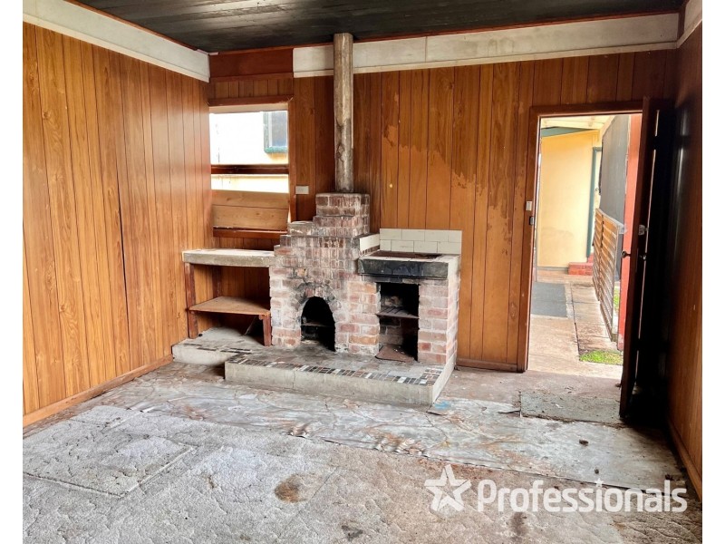 29 Carnation Avenue, Casula NSW 2170