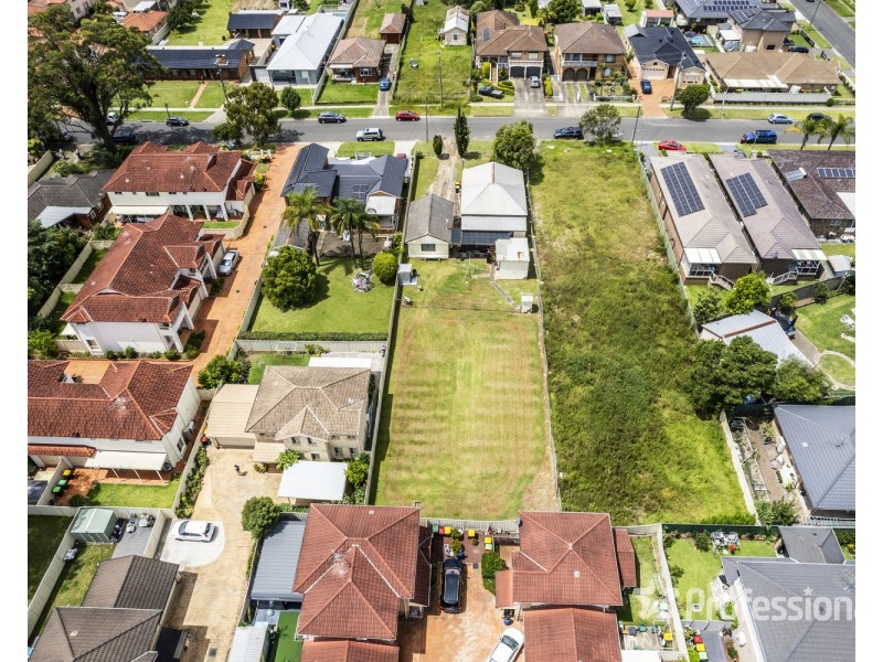 29 Carnation Avenue, Casula NSW 2170